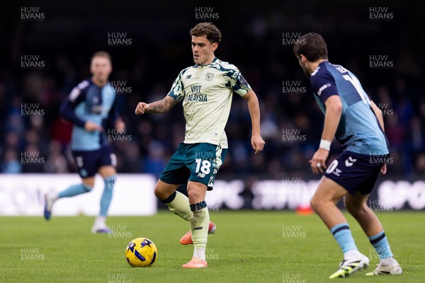 010126 - Wycombe Wanderers v Cardiff City - Sky Bet League 1 - Alex Robertson of Cardiff City in action
