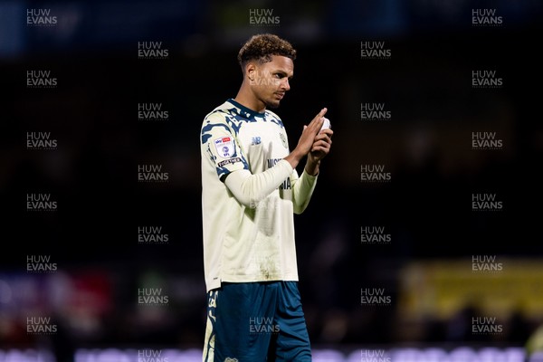 010126 - Wycombe Wanderers v Cardiff City - Sky Bet League 1 - Omari Kellyman of Cardiff City applauds the fans after the final whistle