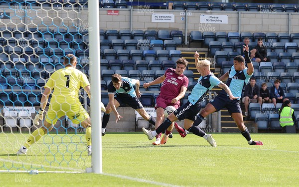 290723 - Wycombe Wanderers v Cardiff City, Pre-season Friendly - Ollie Tanner of Cardiff City looks to get a shot at goal as the Wycombe defence closes in