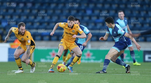 020117 - Wycombe Wanders v Newport County - SkyBet League Two - Mark Randall of Newport County controls the ball by Chris Fairweather/Huw Evans Agency