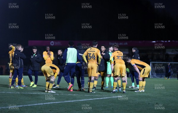 020117 - Wycombe Wanders v Newport County - SkyBet League Two - Dejected Newport County at full time by Chris Fairweather/Huw Evans Agency