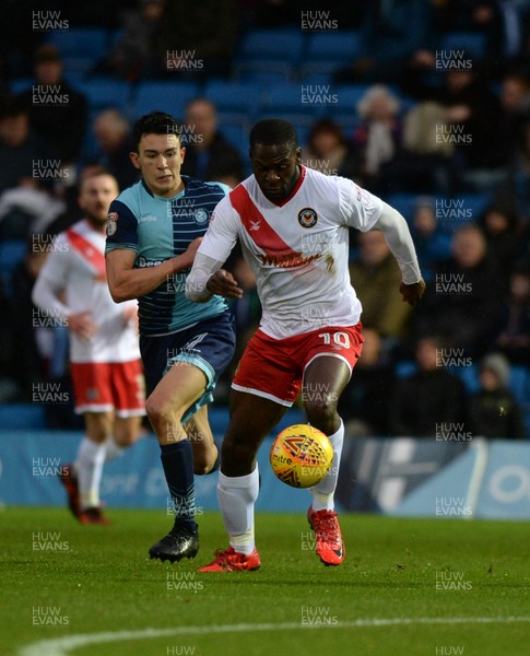261217 - Wycombe Wanderers v Newport County - Sky Bet League 2 -  Frank Nouble of Newport is watched by Wycombes Luke O'Nien