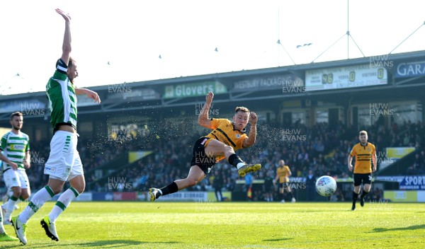 300319 - Yeovil v Newport County - SkyBet League 2 - Harry McKirdy of Newport County tries a shot at goal