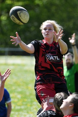 270425 - Ynysddu BG Ladies v Haverfordwest - Admiral Women's National League Championship - 