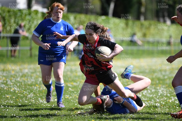 270425 - Ynysddu BG Ladies v Haverfordwest - Admiral Women's National League Championship - 