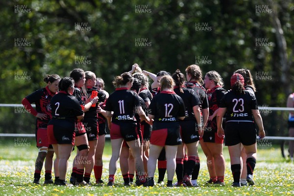 270425 - Ynysddu BG Ladies v Haverfordwest - Admiral Women's National League Championship - 
