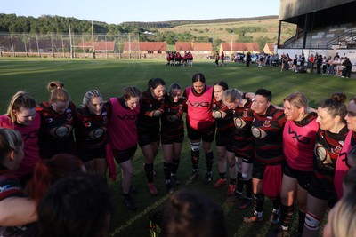 020525 - Ynysybwl RFC Women v Taffs Well Women - Admiral Women's National League Central - Ynysybwl Team huddle