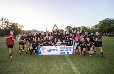 020525 - Ynysybwl RFC Women v Taffs Well Women - Admiral Women's National League Central - Ynysybwl lift the trophy