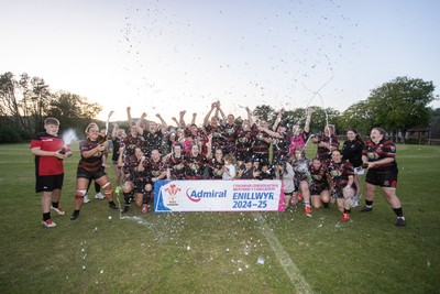 020525 - Ynysybwl RFC Women v Taffs Well Women - Admiral Women's National League Central - Ynysybwl lift the trophy