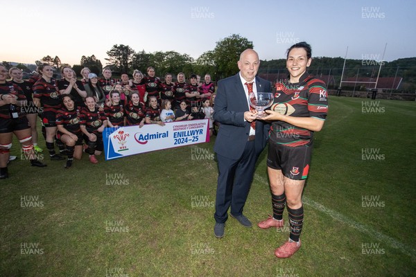 020525 - Ynysybwl RFC Women v Taffs Well Women - Admiral Women's National League Central - WRU Representative Roy Wilkinson with captain Samantha Galea of Ynysybwl 