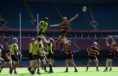 Ysgol Bro Myrdon v Brynteg 030516