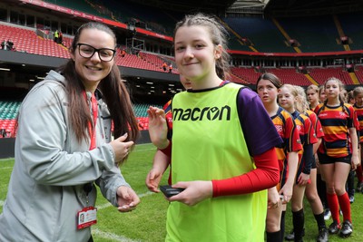 190324 - Ysgol Bryn Celynnog v Ysgol Godre’r Berwyn -  WRU Welsh Schools Girls U12 Cup Final - Players and Officials receive medals 