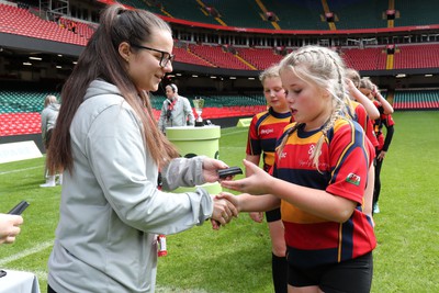 190324 - Ysgol Bryn Celynnog v Ysgol Godre’r Berwyn -  WRU Welsh Schools Girls U12 Cup Final - Players and Officials receive medals 