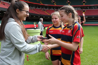 190324 - Ysgol Bryn Celynnog v Ysgol Godre’r Berwyn -  WRU Welsh Schools Girls U12 Cup Final - Players and Officials receive medals 