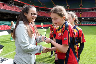 190324 - Ysgol Bryn Celynnog v Ysgol Godre’r Berwyn -  WRU Welsh Schools Girls U12 Cup Final - Players and Officials receive medals 