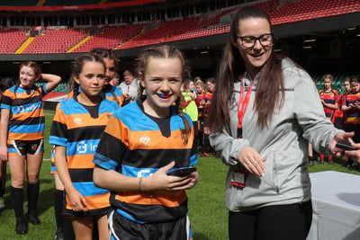 190324 - Ysgol Bryn Celynnog v Ysgol Godre’r Berwyn -  WRU Welsh Schools Girls U12 Cup Final - Players and Officials receive medals 