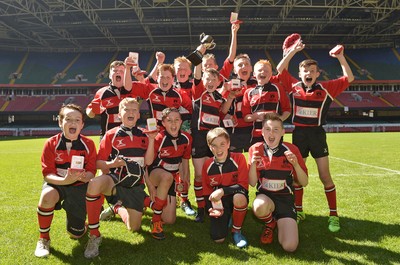 Ysgol Castell Nedd v Llantrisant 130416