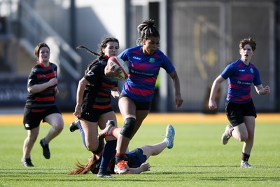 060525 - Ysgol Cwm Rhymni v Ysgol Bro Dur - Girls Schools U16s Cup Final - Mali Walker Hunt of Ysgol Bro Dur runs in to score a try