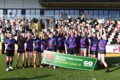 060525 - Ysgol Cwm Rhymni v Ysgol Bro Dur - Girls Schools U16s Cup Final - Ysgol Bro Dur celebrate lifting the trophy
