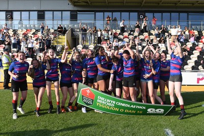 060525 - Ysgol Cwm Rhymni v Ysgol Bro Dur - Girls Schools U16s Cup Final - Ysgol Bro Dur celebrate lifting the trophy