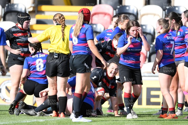 060525 - Ysgol Cwm Rhymni v Ysgol Bro Dur - Girls Schools U16s Cup Final - Paige Willimas of Ysgol Cwm Rhymni scores a try