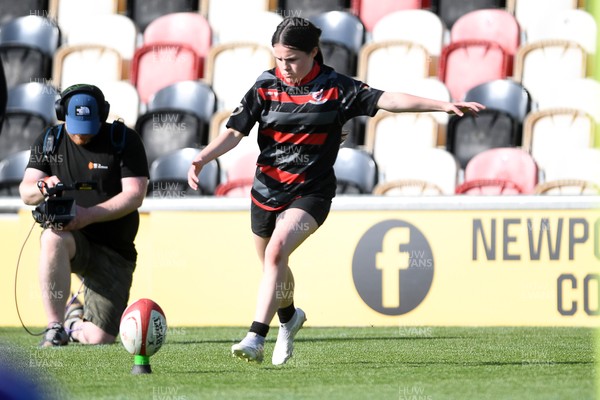 060525 - Ysgol Cwm Rhymni v Ysgol Bro Dur - Girls Schools U16s Cup Final - Seren Mathews of Ysgol Cwm Rhymni kicks the conversion