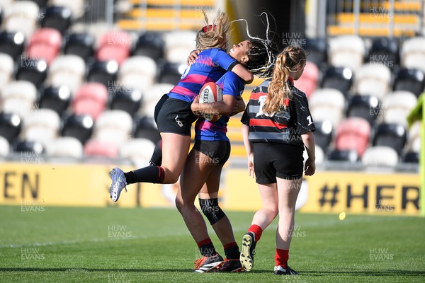 060525 - Ysgol Cwm Rhymni v Ysgol Bro Dur - Girls Schools U16s Cup Final - Mali Walker Hunt of Ysgol Bro Dur celebrates scoring a try with team mates