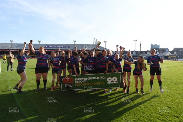 060525 - Ysgol Cwm Rhymni v Ysgol Bro Dur - Girls Schools U16s Cup Final - Ysgol Bro Dur celebrate lifting the trophy