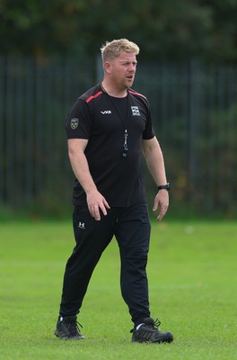 011025 - Ysgol Gyfun Gymraeg Glantaf v Coleg Gwent, WRU Welsh Schools & Colleges league - Coleg Gwent head coach Matthew Jones
