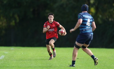 011025 - Ysgol Gyfun Gymraeg Glantaf v Coleg Gwent, WRU Welsh Schools & Colleges league - Elliot Williams of Coleg Gwent