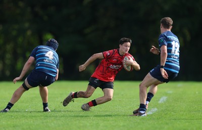 011025 - Ysgol Gyfun Gymraeg Glantaf v Coleg Gwent, WRU Welsh Schools & Colleges league - Elliot Williams of Coleg Gwent