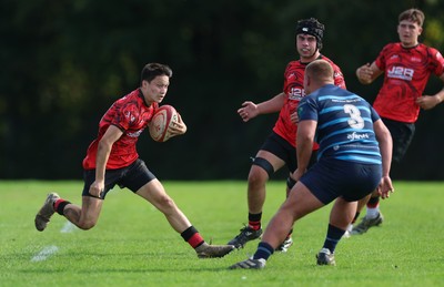 011025 - Ysgol Gyfun Gymraeg Glantaf v Coleg Gwent, WRU Welsh Schools & Colleges league - Elliot Williams of Coleg Gwent