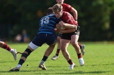 011025 - Ysgol Gyfun Gymraeg Glantaf v Coleg Gwent, WRU Welsh Schools & Colleges league - Zac Little of Coleg Gwent takes on Bailey Cutts of Ysgol Glantaf