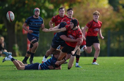 011025 - Ysgol Gyfun Gymraeg Glantaf v Coleg Gwent, WRU Welsh Schools & Colleges league - Sam Morgan of Coleg Gwent looks to pass