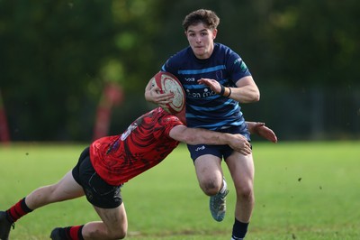 011025 - Ysgol Gyfun Gymraeg Glantaf v Coleg Gwent, WRU Welsh Schools & Colleges league - Evan Jones of Ysgol Glantaf races in to score try