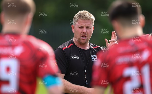 011025 - Ysgol Gyfun Gymraeg Glantaf v Coleg Gwent, WRU Welsh Schools & Colleges league - Coleg Gwent head coach Matthew Jones
