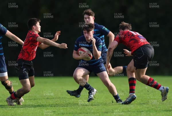 011025 - Ysgol Gyfun Gymraeg Glantaf v Coleg Gwent, WRU Welsh Schools & Colleges league - Harri Morris of Ysgol Glantaf charges forward
