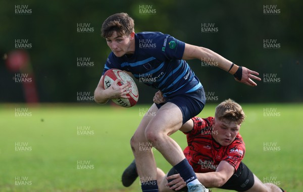 011025 - Ysgol Gyfun Gymraeg Glantaf v Coleg Gwent, WRU Welsh Schools & Colleges league - Evan Jones of Ysgol Glantaf races in to score try