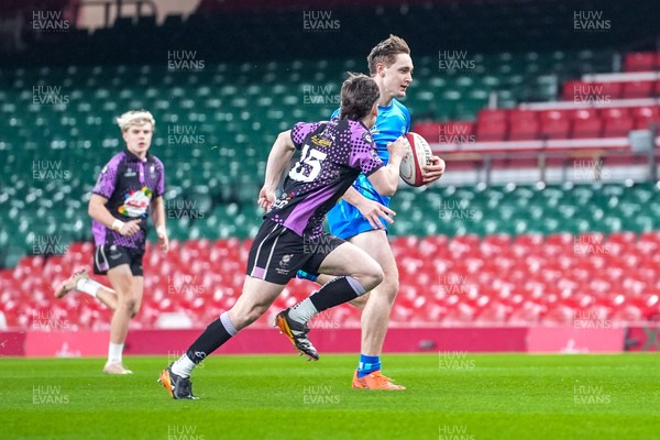 111225 - Ysgol Gymraeg Bro Morgannwg v Ysgol Gyfun Gymraeg Bro Myrddin - U18 Schools and Colleges Champions of Champions - Liam Williams of Ysgol Gymraeg Bro Morgannwg scores his teams first try