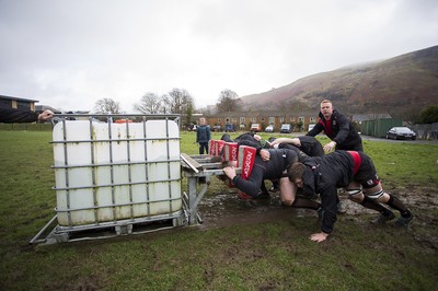 Ystalyfera v Cross Keys 140320