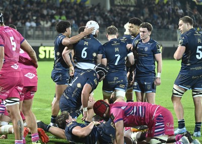 110426 - Zebre Parma v Dragons RFC - EPCR Challenge Cup Quarter Final - Harrison Keddie of Dragons (6) celebrates scoring a try with team mates