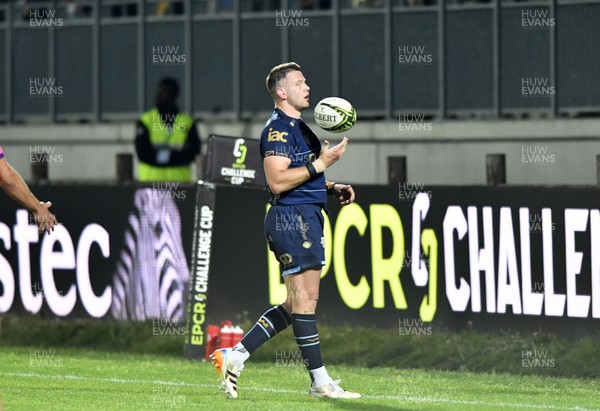 110426 - Zebre Parma v Dragons RFC - EPCR Challenge Cup Quarter Final - Elliot Dee of Dragons 