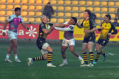 130124 - Zebre Parma v Dragons RFC - EPCR Challenge Cup - Jared Rosser of Dragons is tackled by Lorenzo Pani of Zebre