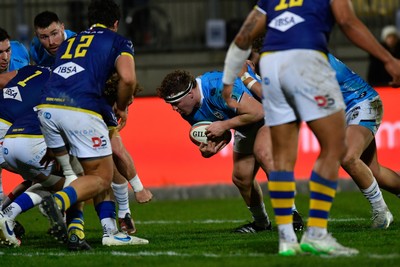 280225 - Zebre Parma v Dragons RFC - United Rugby Championship - Brodie Coghlan of Dragons 