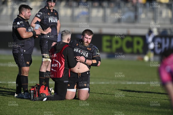 110126 - Zebre Parma v Ospreys - EPCR Challenge Cup - Garyn Phillips of Ospreys is treated for an injury