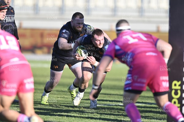 110126 - Zebre Parma v Ospreys - EPCR Challenge Cup - Dewi Lake of Ospreys 