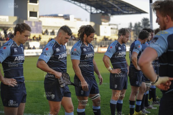 301015 - Zebre Rugby v Cardiff Blues - Guinness PRO12 - Blues players are dejected at the end of the game